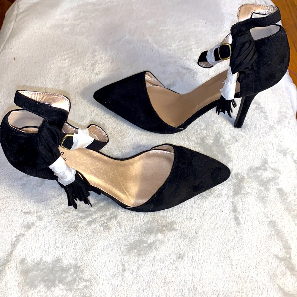 Cupid, 10, Black Strappy Fringed Stillettos, NWT